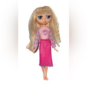 Diva Starz Blonde Fadhion Doll